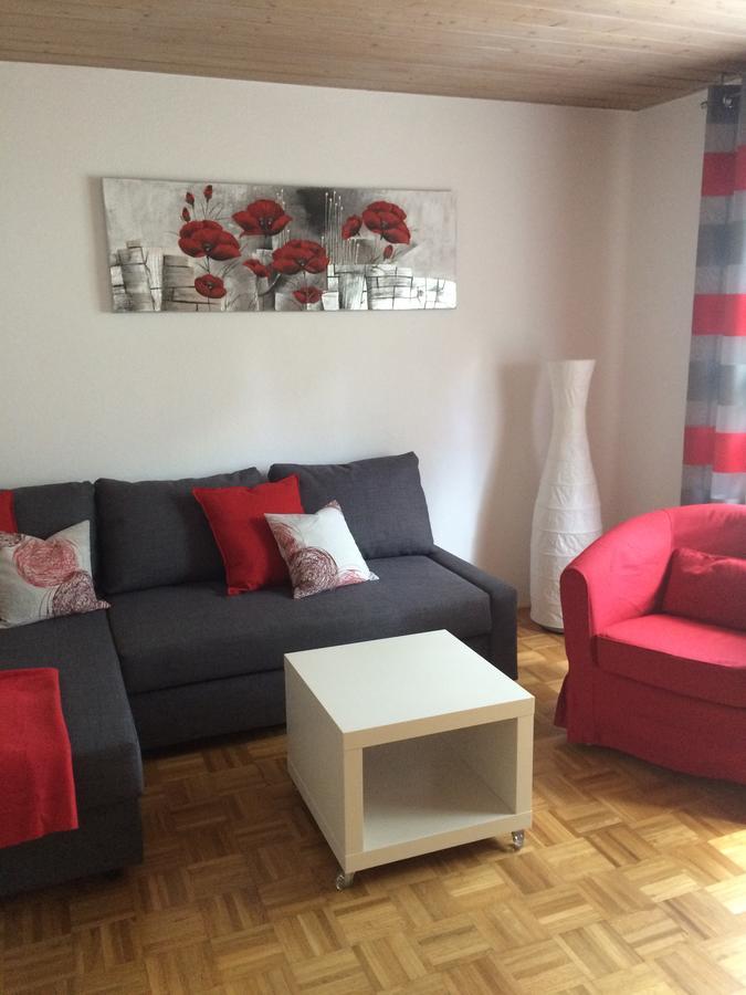 Illschwang Ferienwohnung Im Gruenen מראה חיצוני תמונה