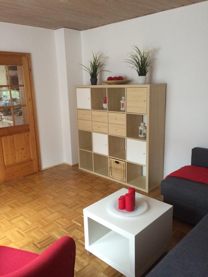 Illschwang Ferienwohnung Im Gruenen מראה חיצוני תמונה